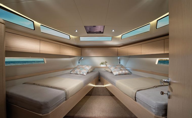 Greenline 39 Greenline 39