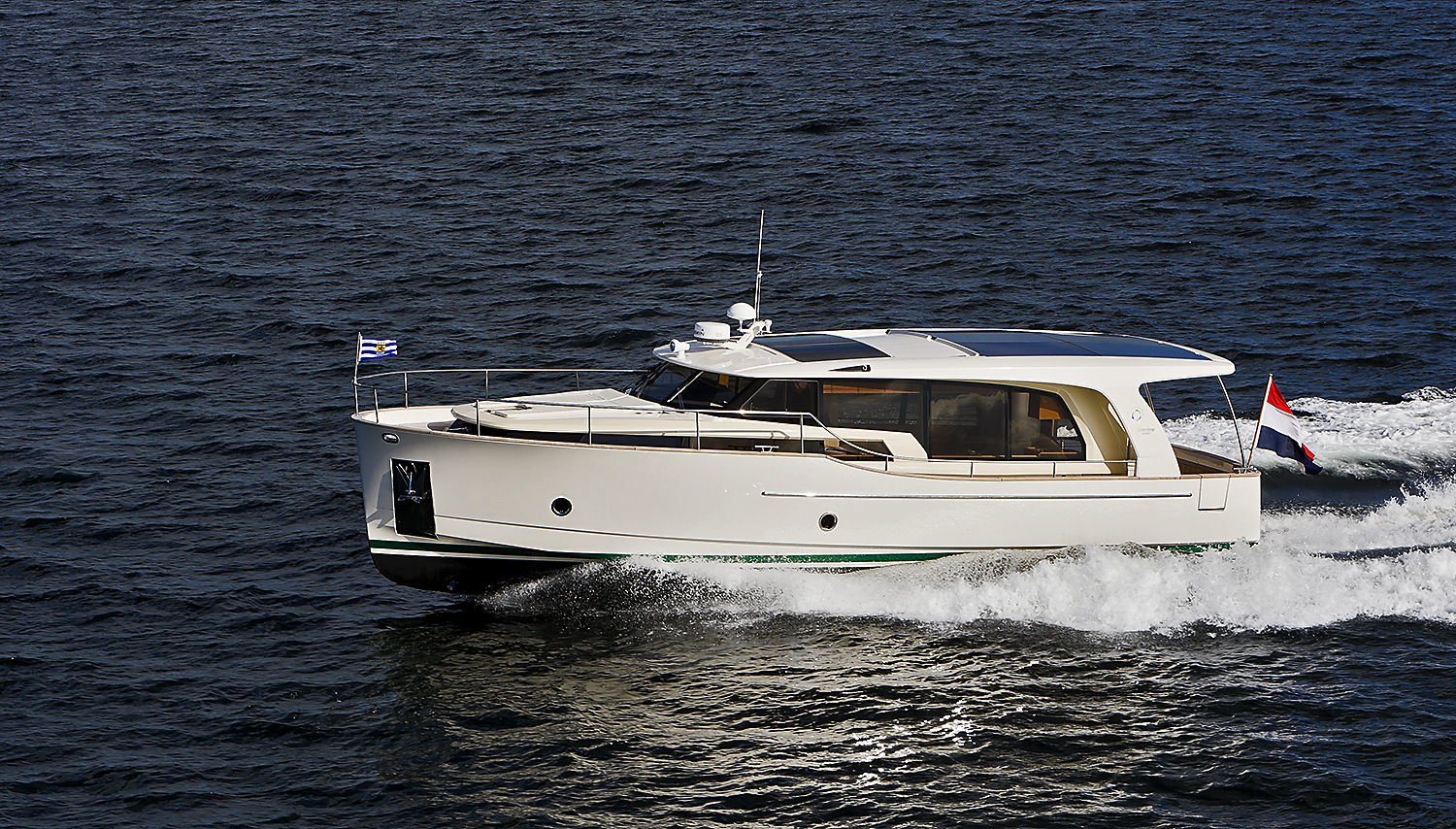 greenline 40 yacht